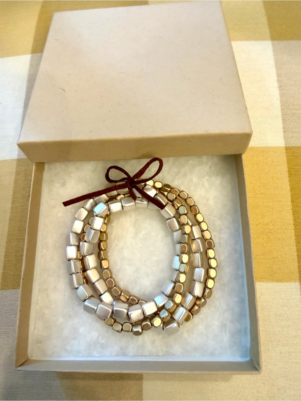 Marilyn Schiff- MULTI STRAND BEADED
BRACELET SET-Matte Silver/Matte Gold - Picture 4 of 5